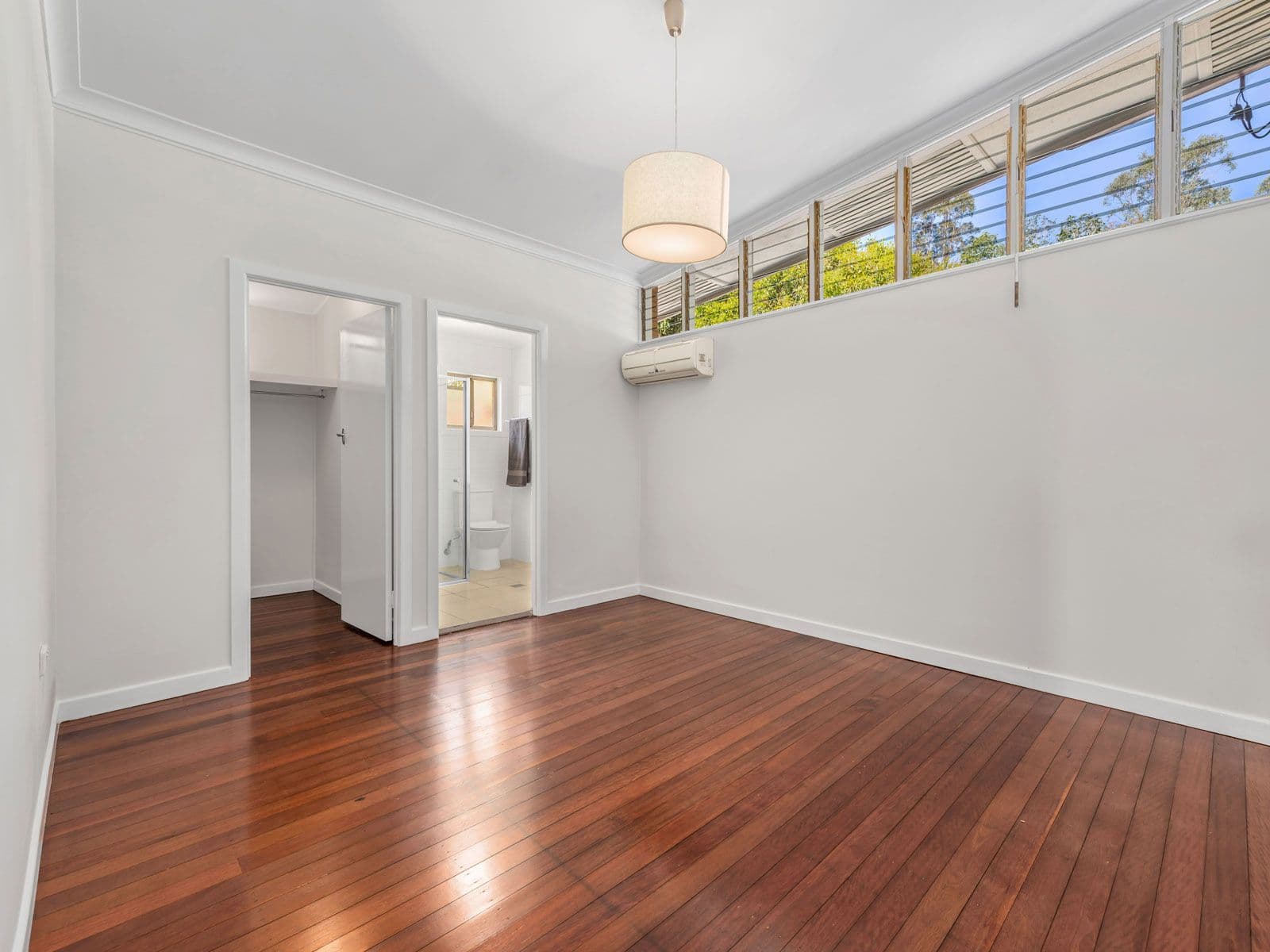 131 Akuna Street, Kenmore QLD 4069, Kenmore - Thumbnail 4