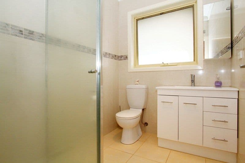 12 Tambo Avenue, RESERVOIR VIC 3073, Reservoir - Thumbnail 6