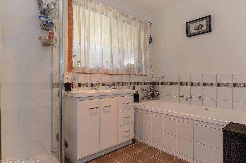 132 Branscombe Road, CLAREMONT TAS 7011, Claremont - Thumbnail 5
