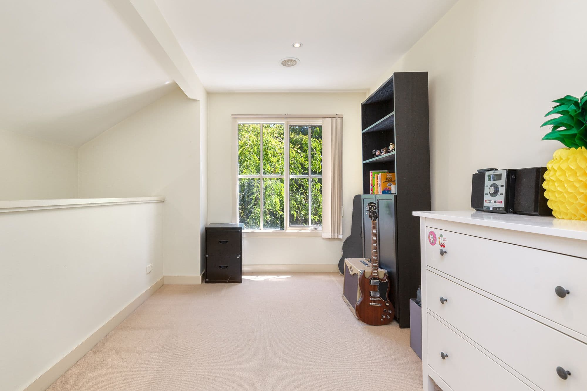 21 Gloucester Avenue, Berwick VIC 3806, Berwick - Thumbnail 7