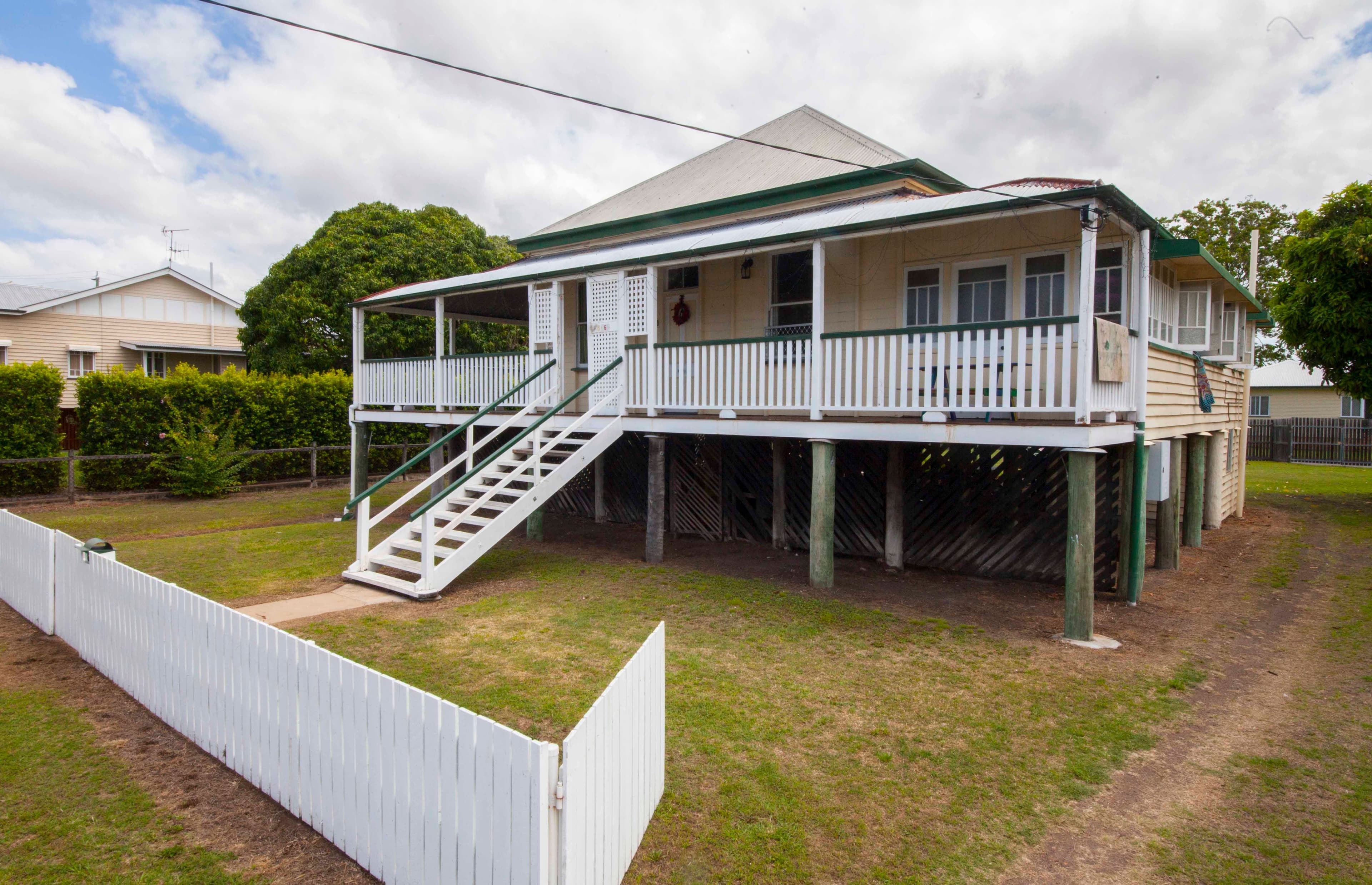 6 Percy Street, Maryborough QLD 4650, Maryborough - Thumbnail 2