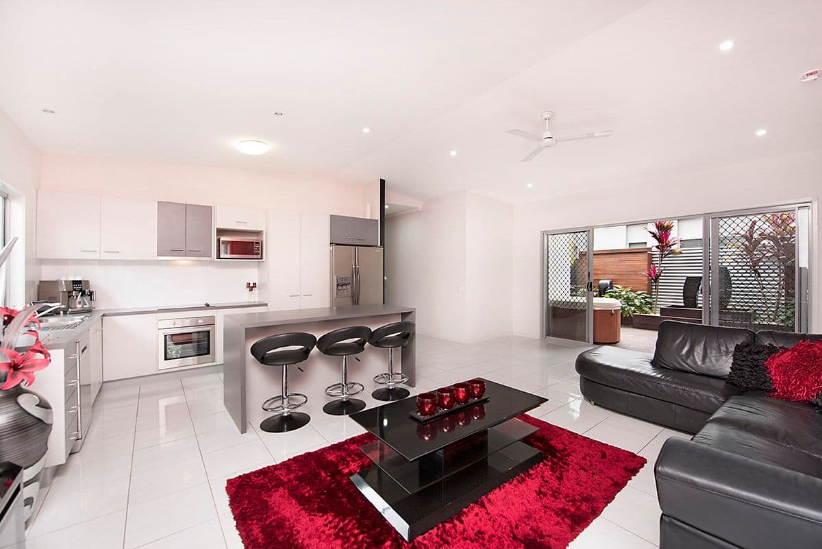 10 Eyre Place, Caloundra West QLD 4551, Caloundra West - Thumbnail 2