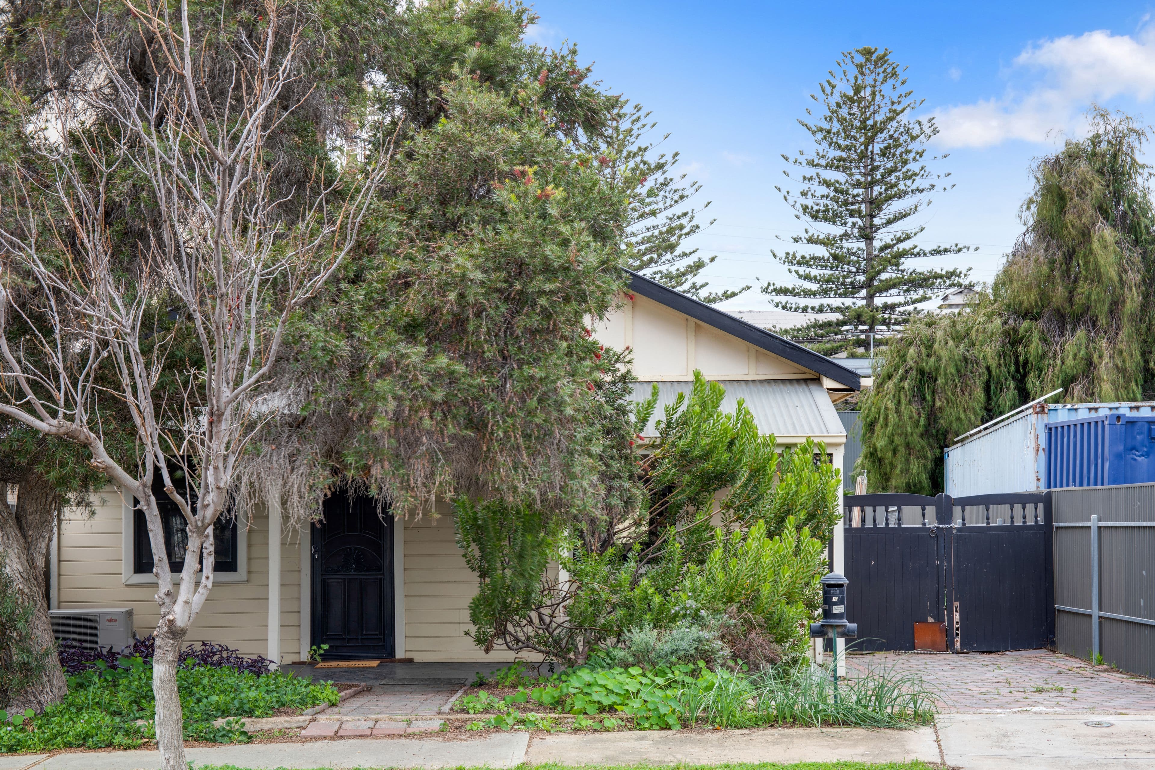 10 Alfred Street, Peterhead SA 5016, Peterhead - Image 1