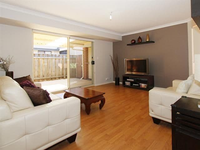 16 Wilton Mews, CANNING VALE WA 6155, Canning Vale - Thumbnail 2