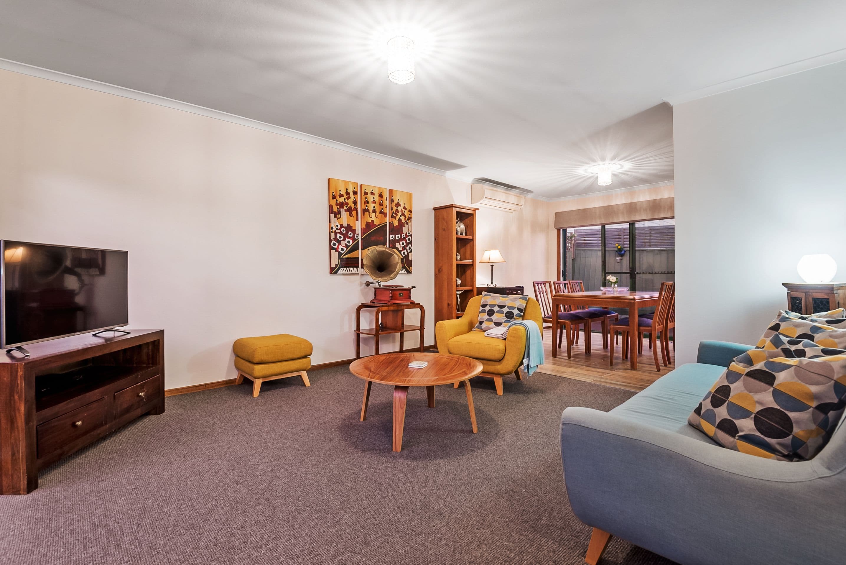 59 St Vigeons Road, Reservoir VIC 3073, Reservoir - Thumbnail 2