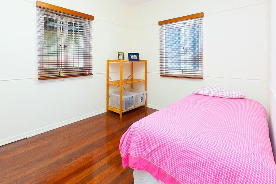 1 Corn Street, HOLLAND PARK WEST QLD 4121, Holland Park West - Thumbnail 8