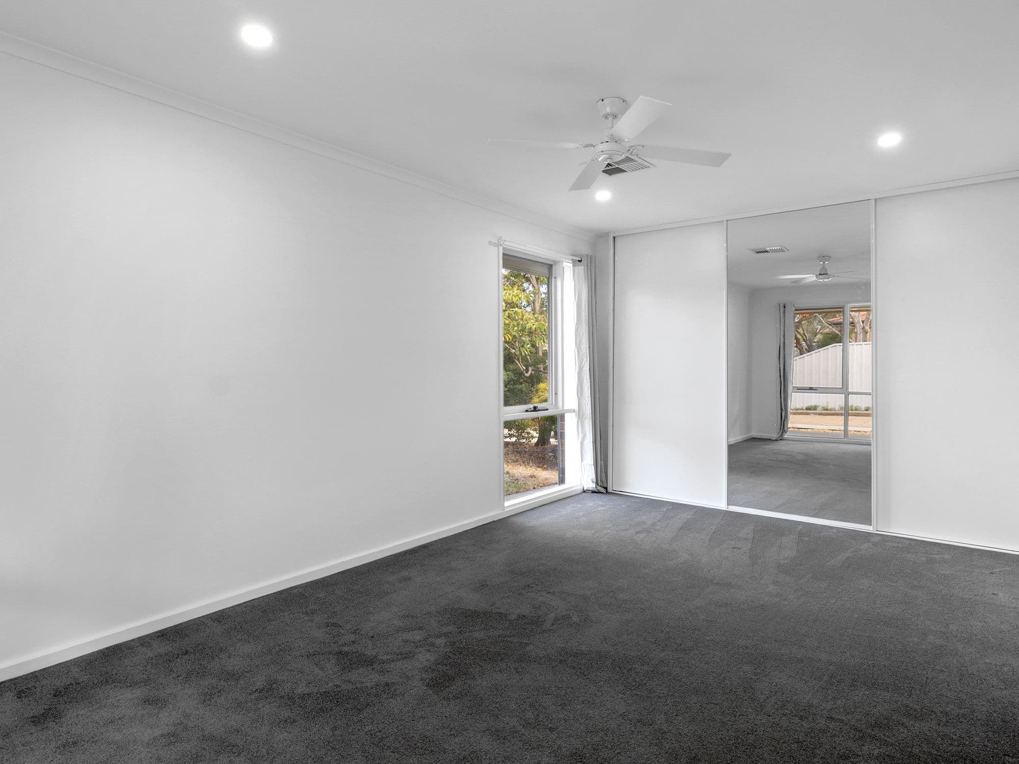 35 Parramatta Drive, Morphett Vale SA 5162, Morphett Vale - Thumbnail 2