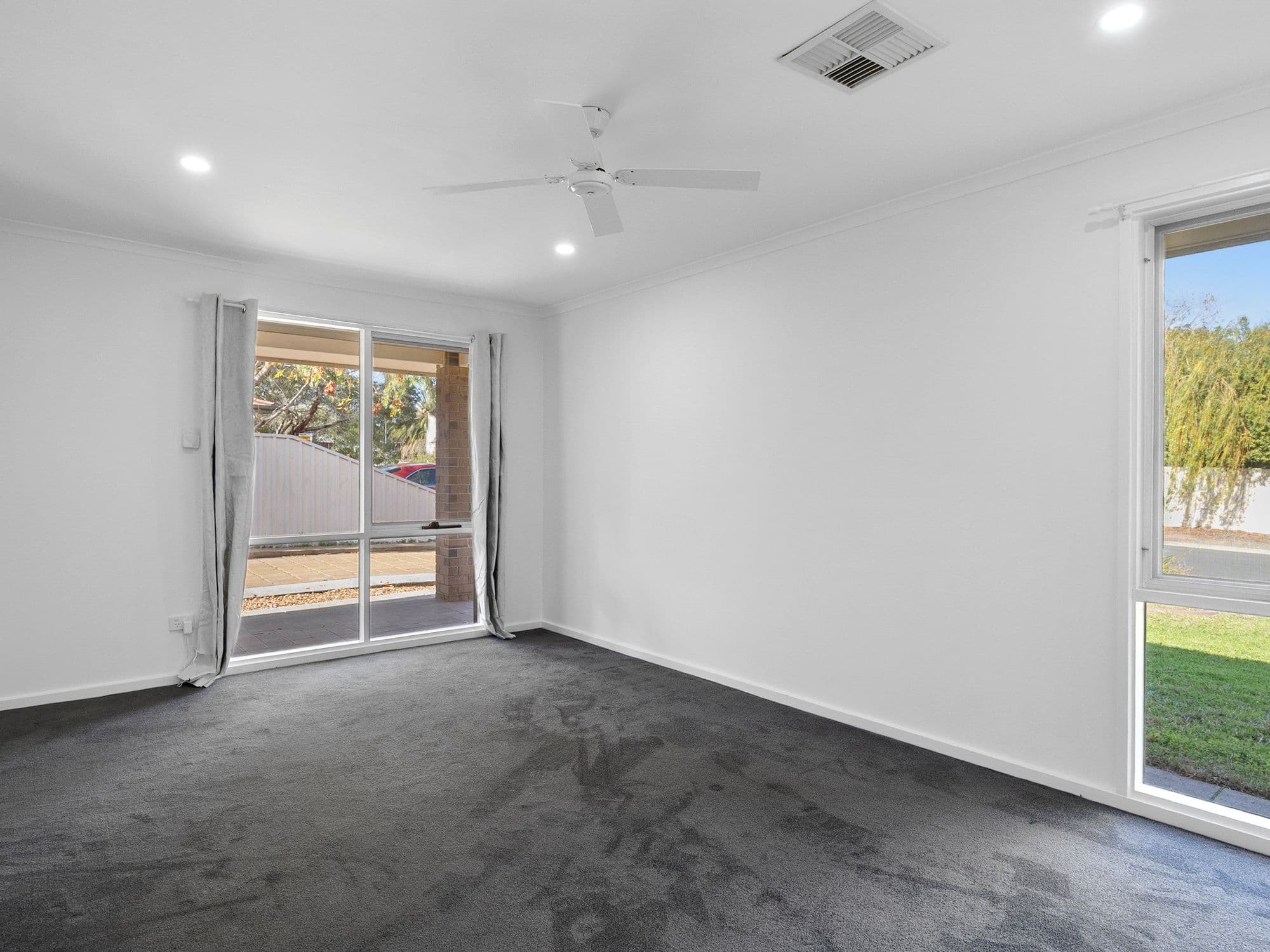 35 Parramatta Drive, Morphett Vale SA 5162, Morphett Vale - Thumbnail 3