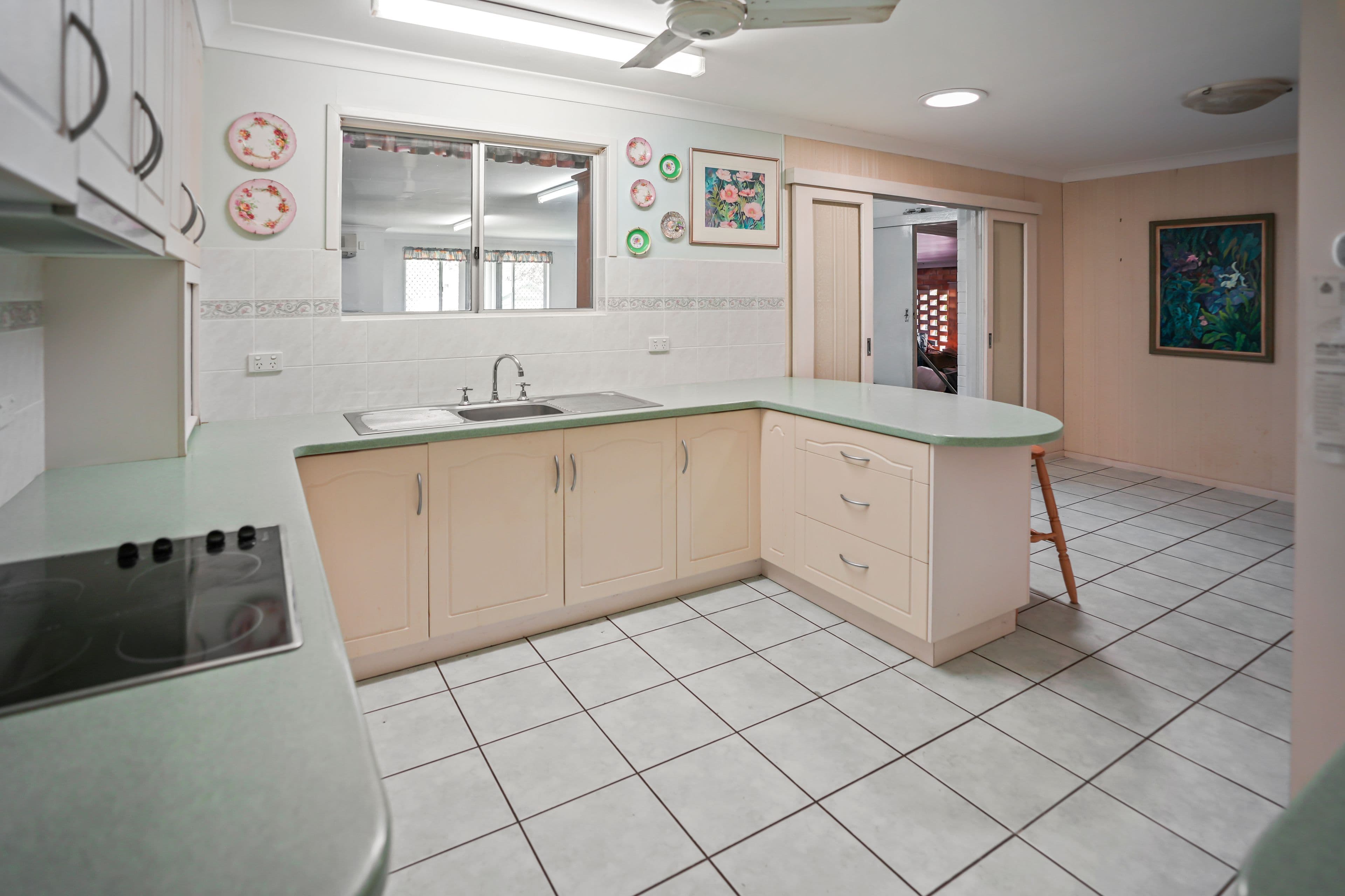 10 Miles Street, Kepnock QLD 4670, Kepnock - Thumbnail 6