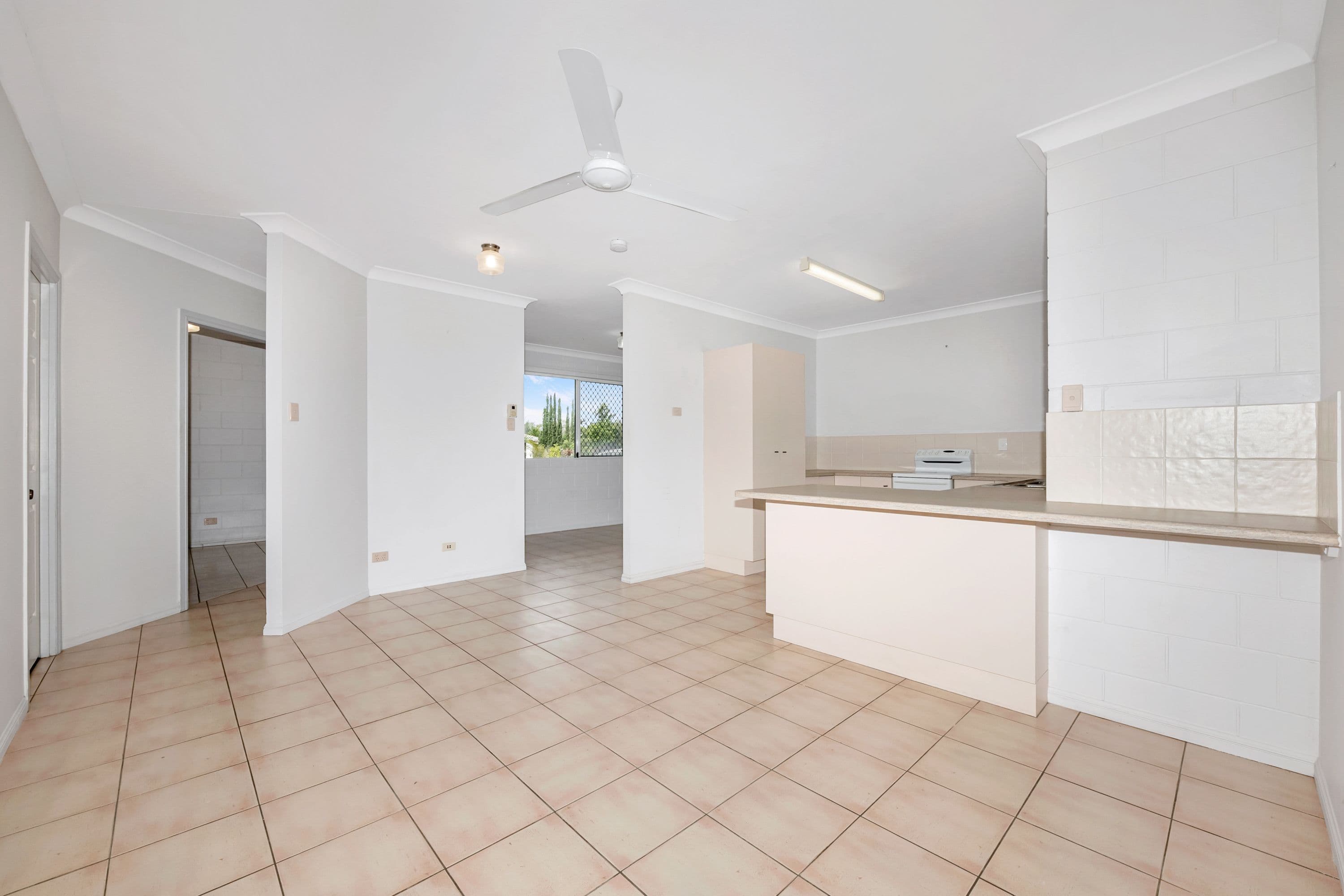 17 Coutts Drive, Bushland Beach QLD 4818, Bushland Beach - Thumbnail 2