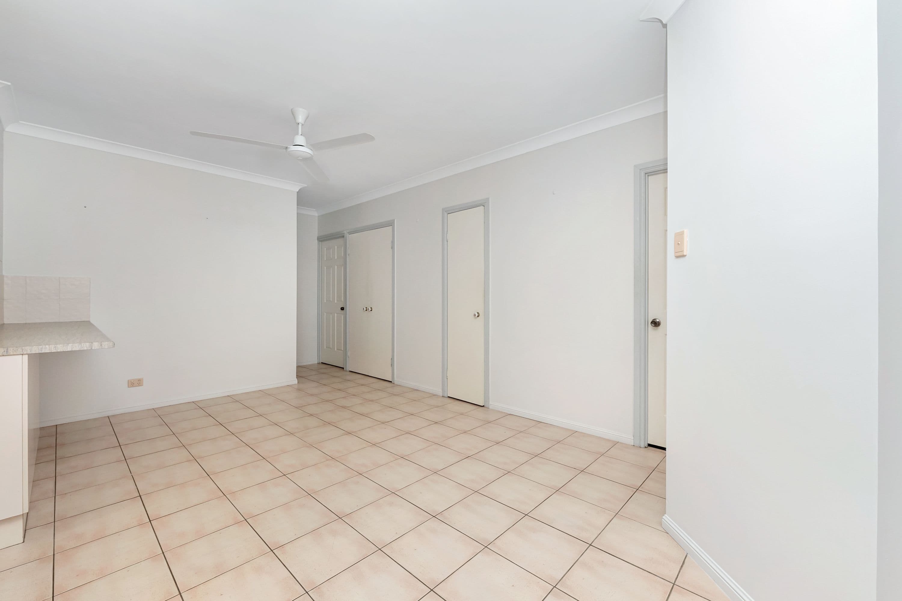 17 Coutts Drive, Bushland Beach QLD 4818, Bushland Beach - Thumbnail 4