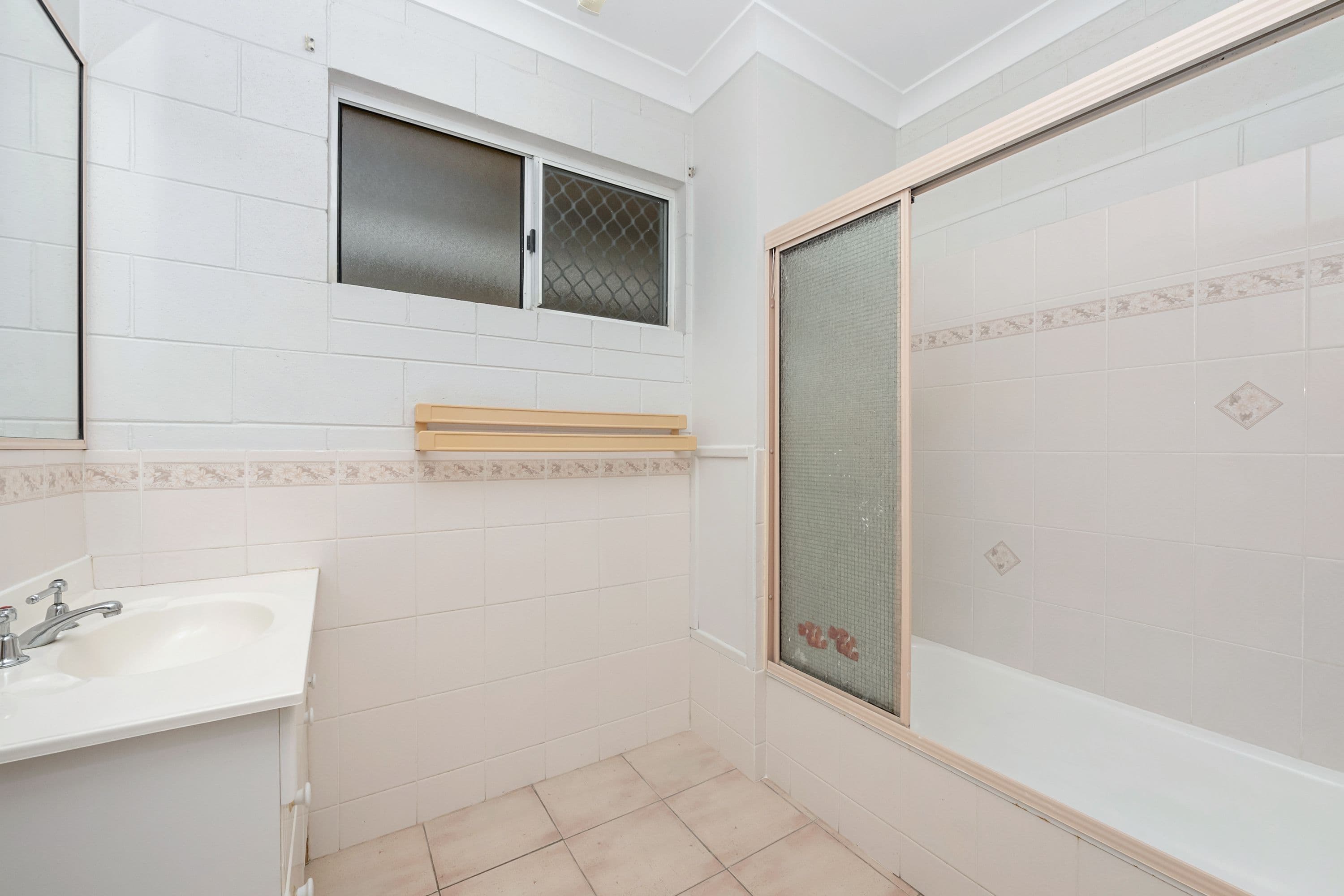 17 Coutts Drive, Bushland Beach QLD 4818, Bushland Beach - Thumbnail 8