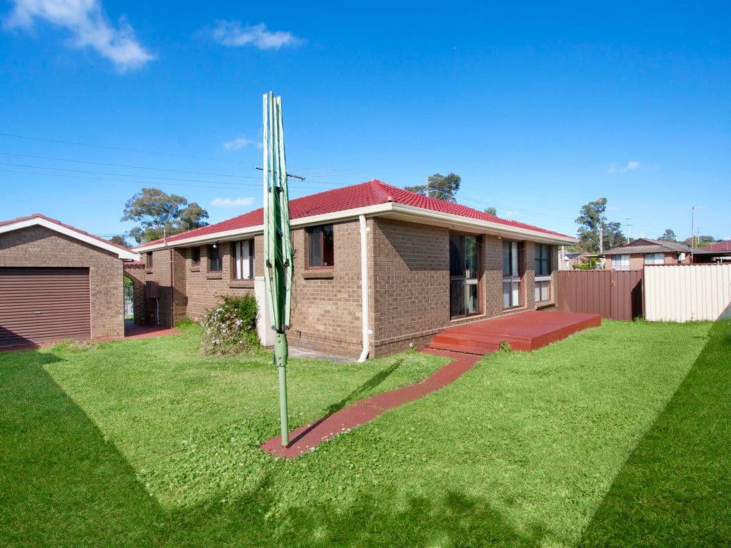 17 Quarry Road, Bossley Park NSW 2176, Bossley Park - Thumbnail 5