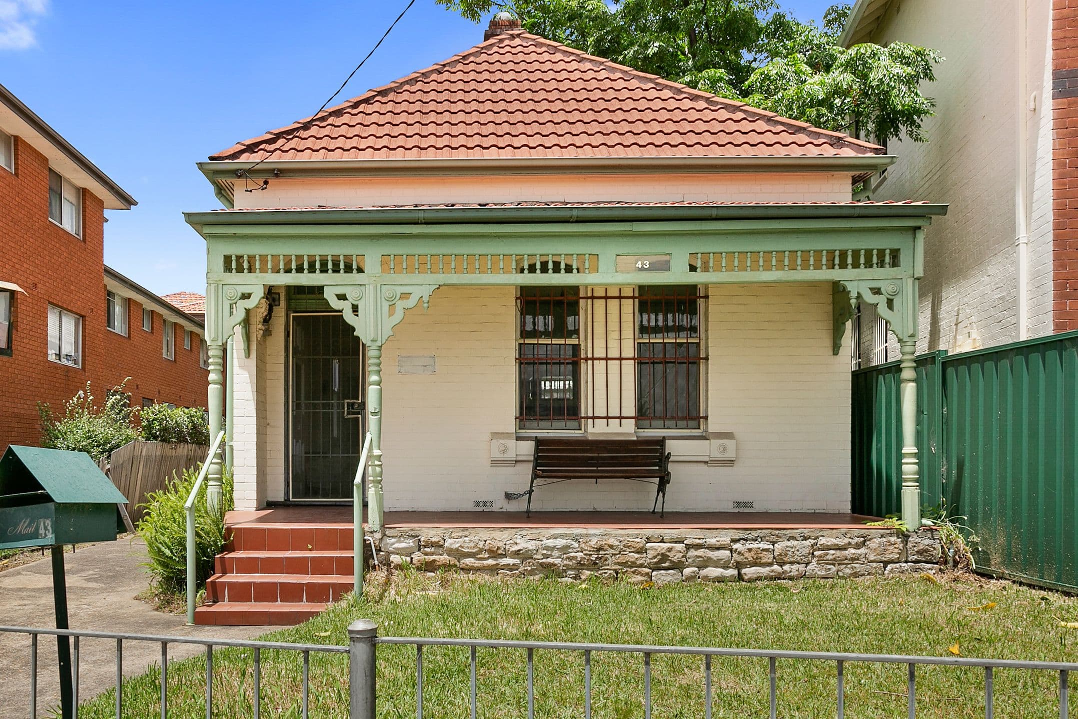 43 South Parade, Campsie - Image 1
