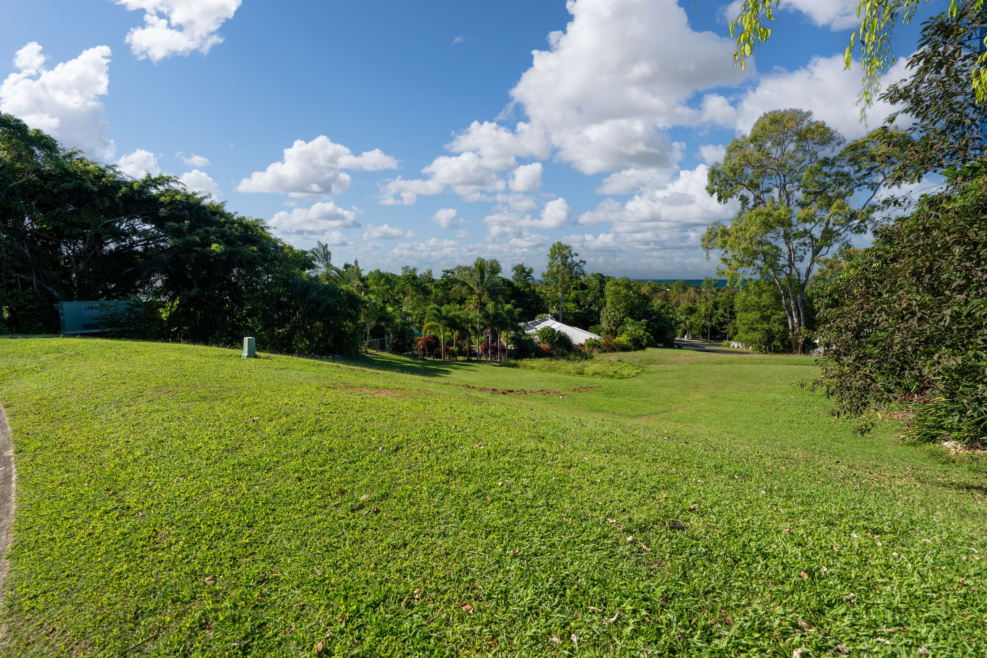 29 Dunkalli Crescent, Wongaling Beach QLD 4852, Wongaling Beach - Thumbnail 4