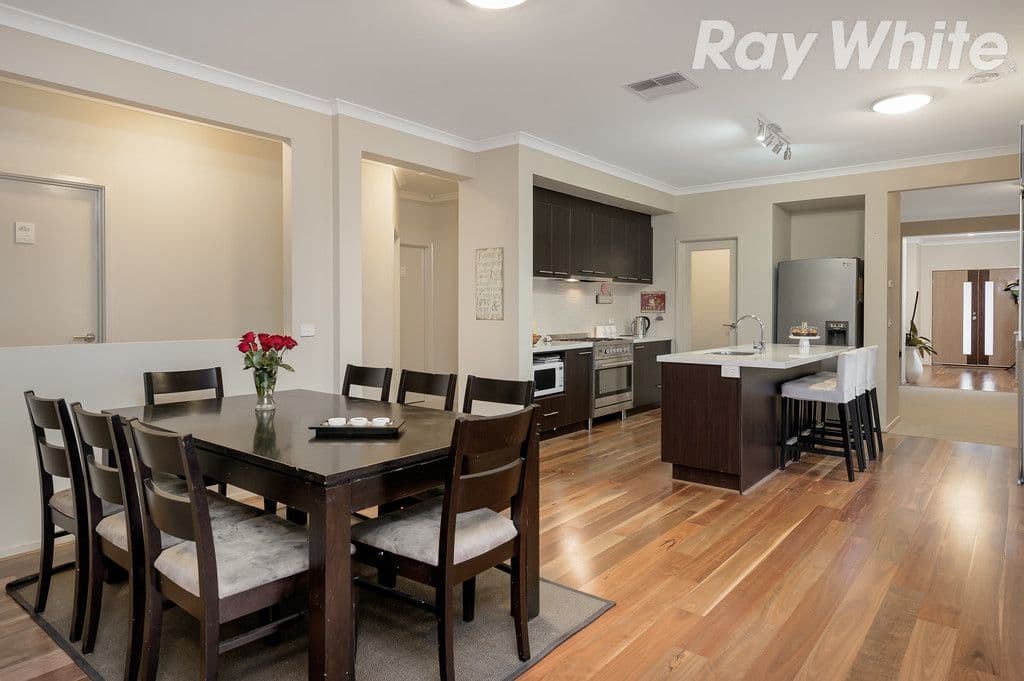 28 Cairn Drive, South Morang VIC 3752, South Morang - Thumbnail 4