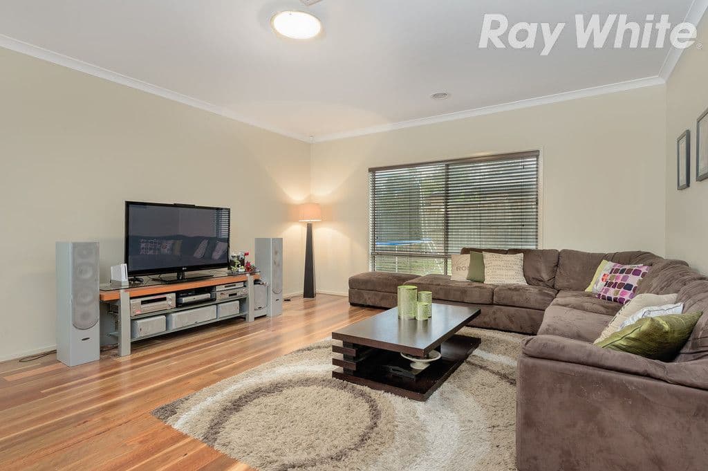 28 Cairn Drive, South Morang VIC 3752, South Morang - Thumbnail 5