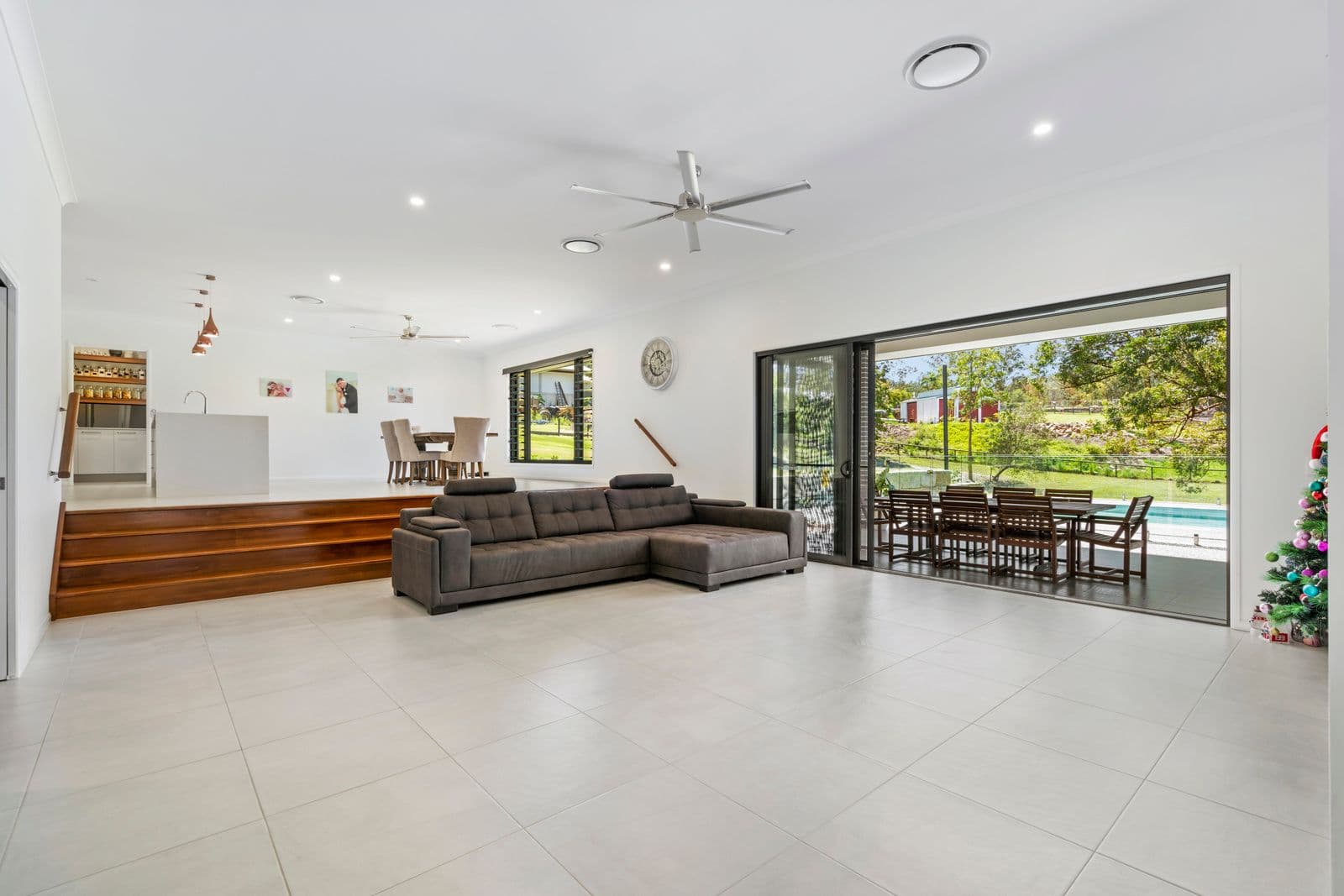 30 Holyrood Road, Maudsland QLD 4210, Maudsland - Thumbnail 2