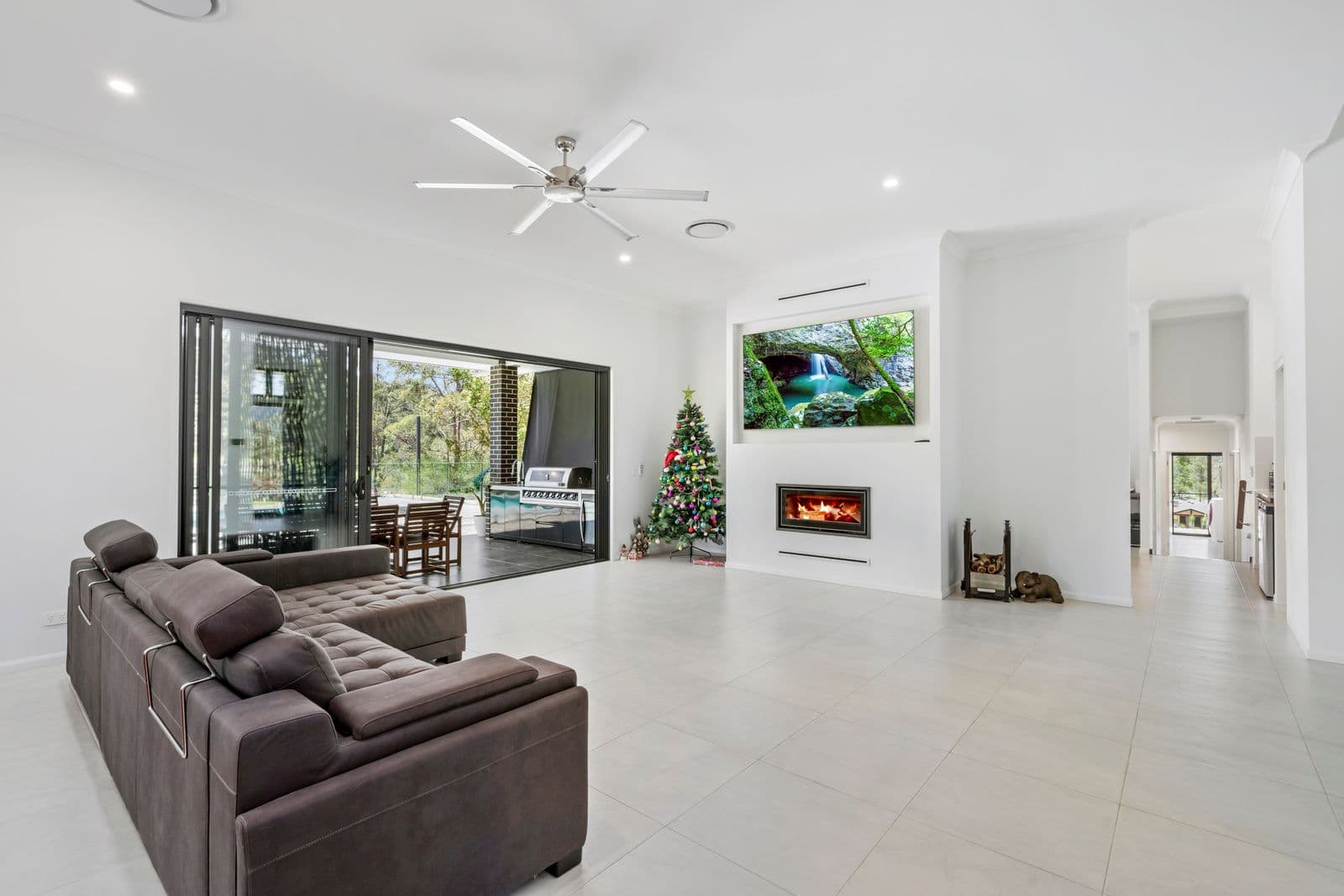 30 Holyrood Road, Maudsland QLD 4210, Maudsland - Thumbnail 3