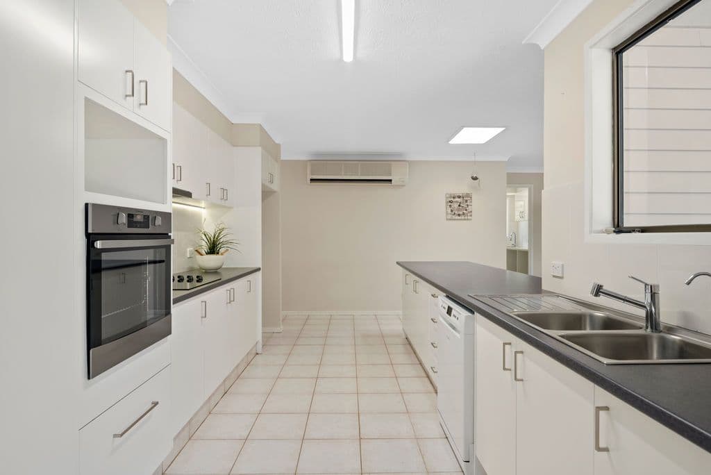 59-61 Tierney Drive, Currumbin Waters QLD 4223, Currumbin Waters - Thumbnail 8