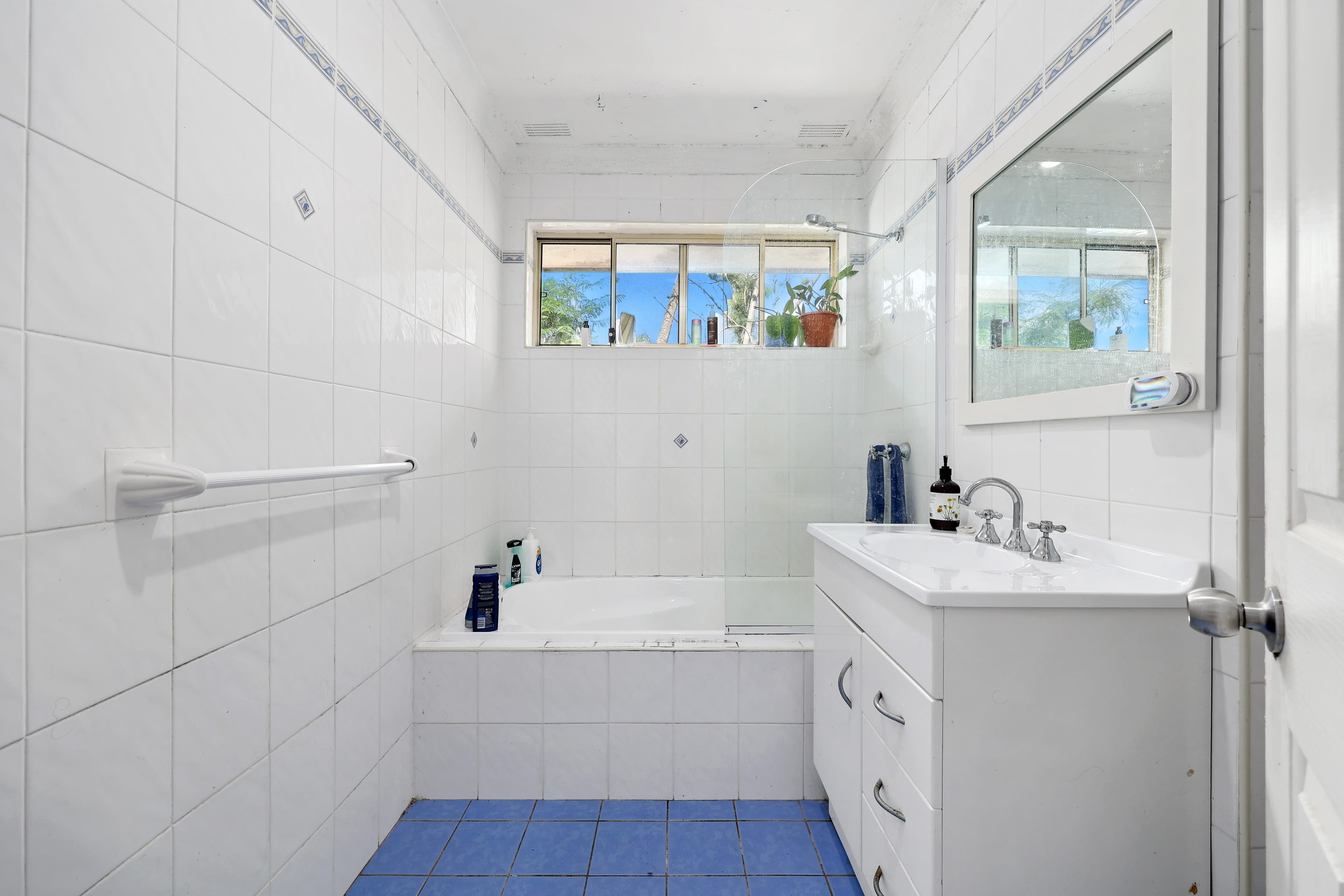 4 yulunga Place, Bradbury NSW 2560, Bradbury - Thumbnail 8