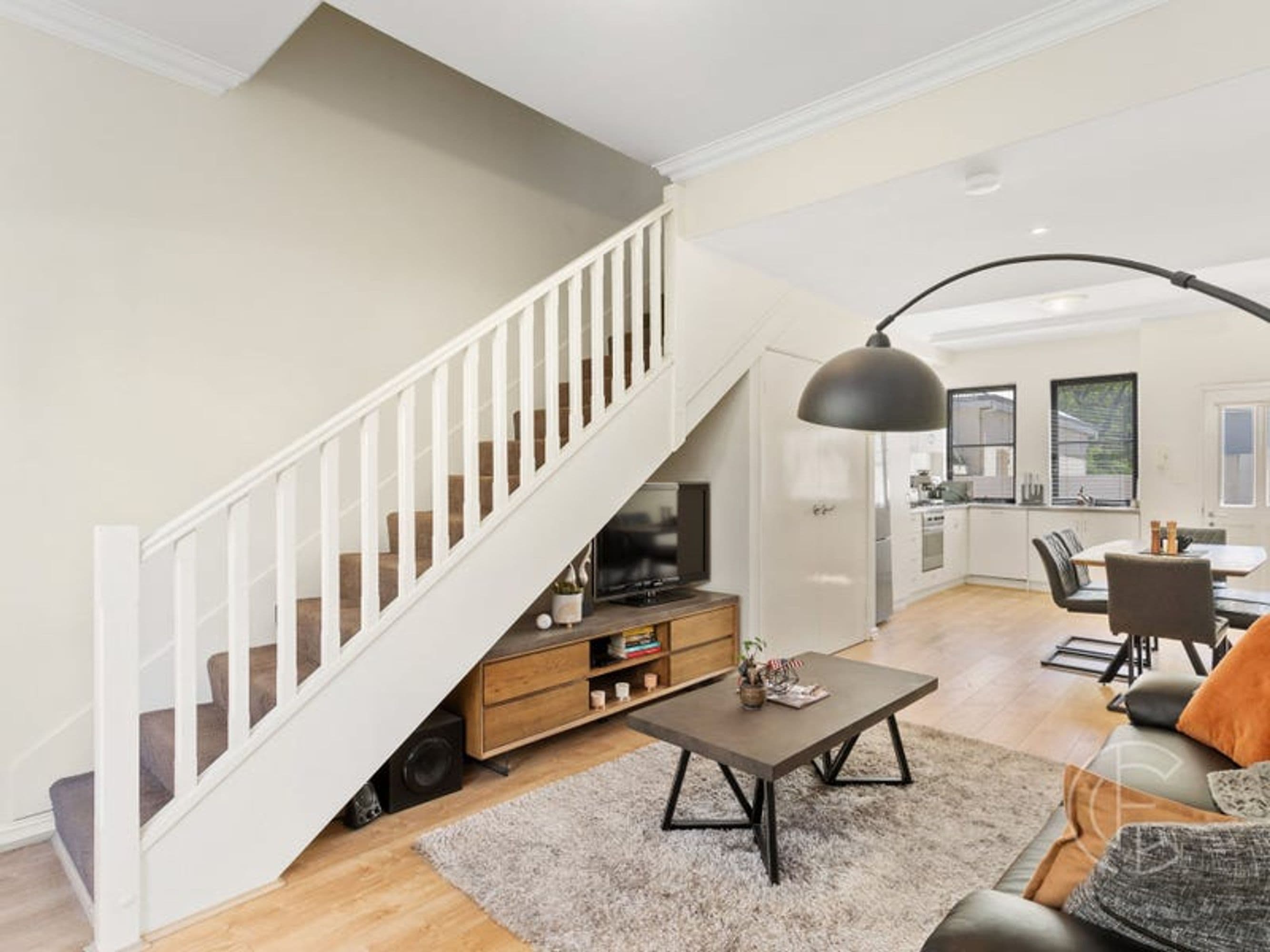 6/137 Roberts Road, Subiaco - Thumbnail 2