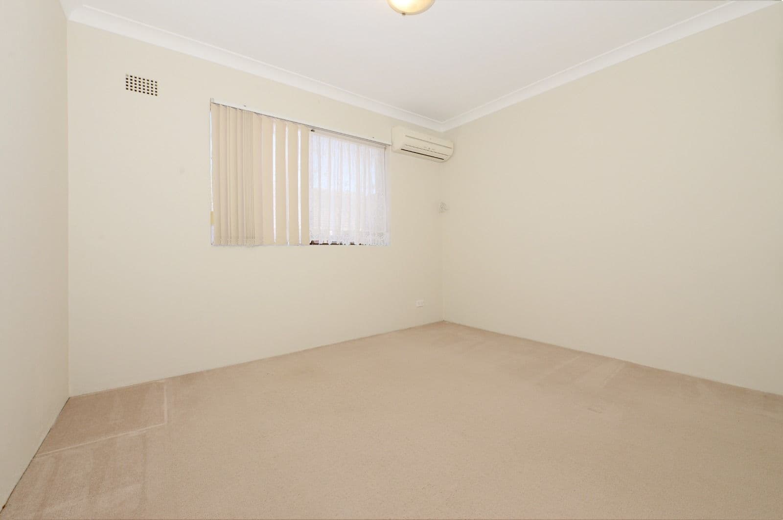 24 Railway Parade, Fairfield NSW 2165, Fairfield - Thumbnail 3