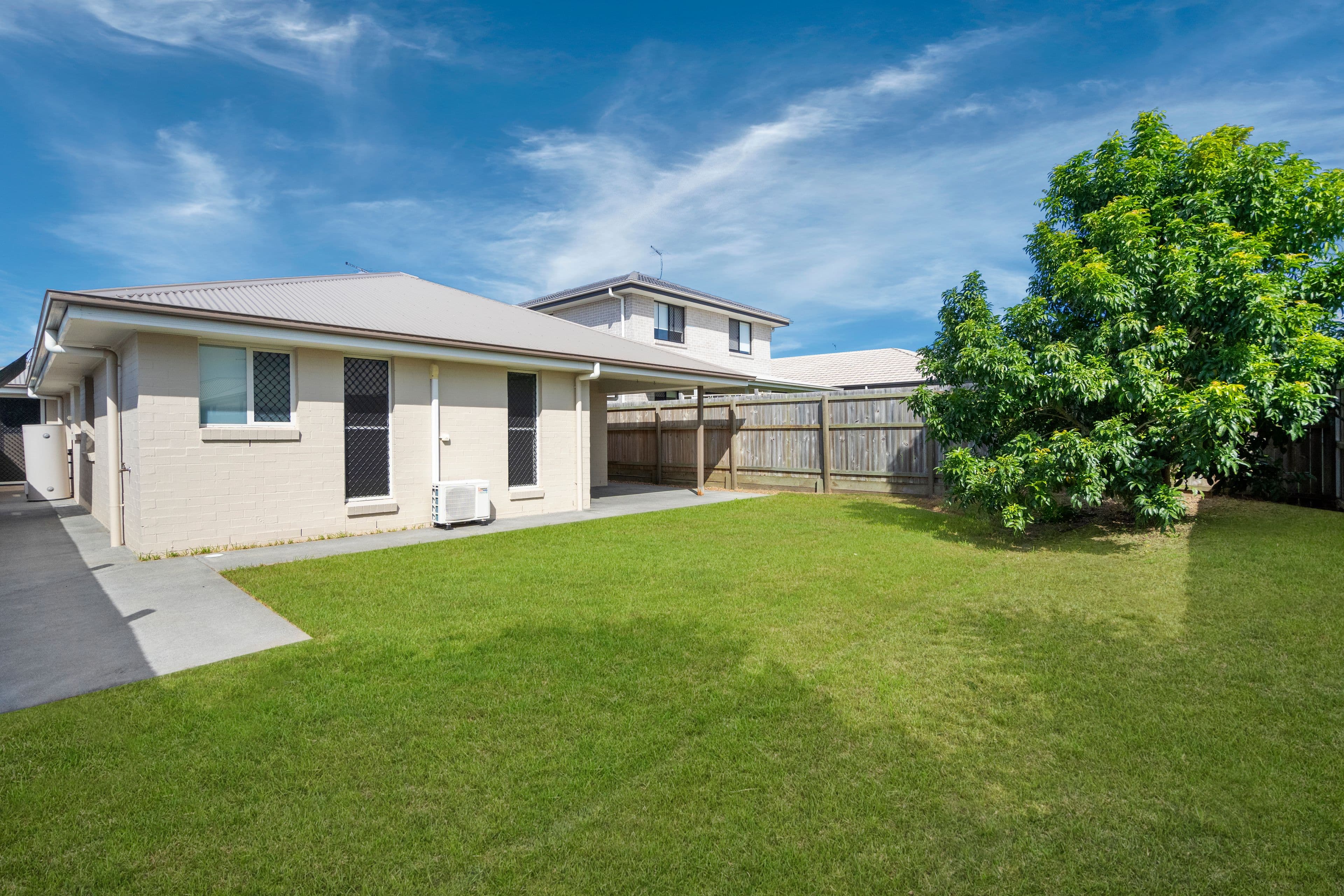 19 Mount Glorious Street, Park Ridge QLD 4125, Park Ridge - Thumbnail 2
