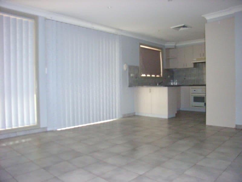 5A  Apollo Street, GREENFIELD PARK NSW 2176, Greenfield Park - Thumbnail 3
