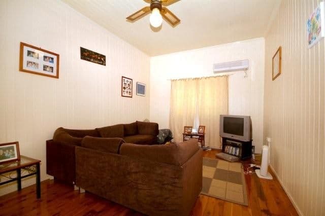 34 Noll Street, KEARNEYS SPRING QLD 4350, Kearneys Spring - Thumbnail 2