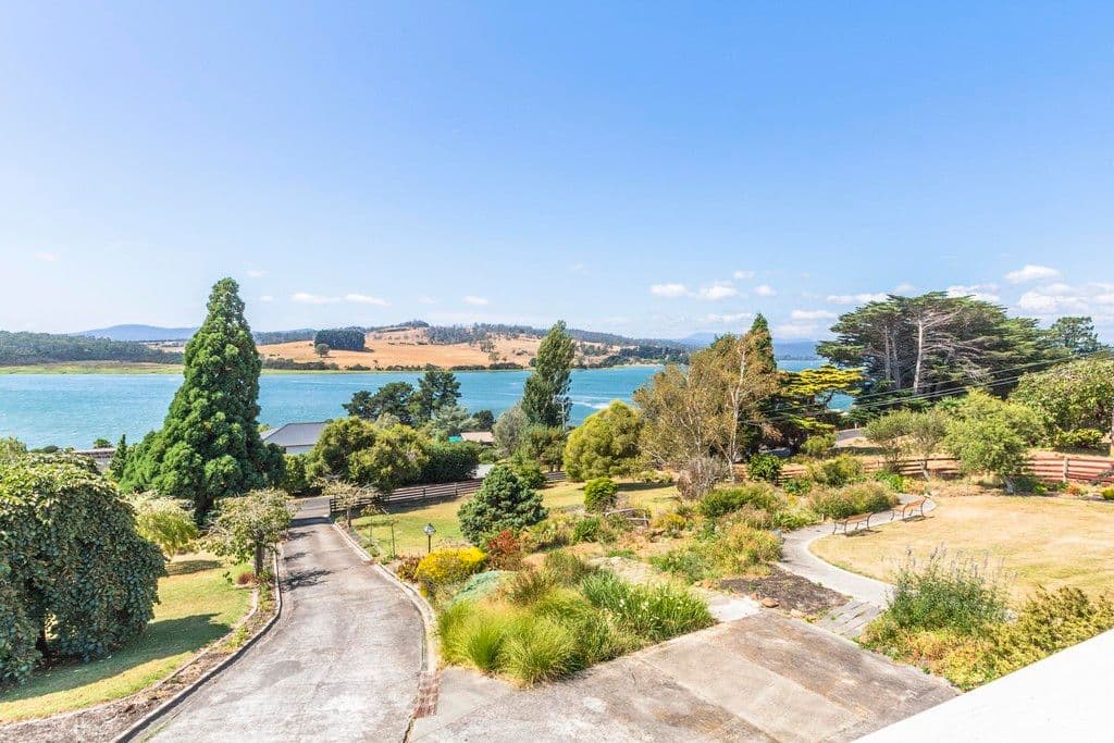 343 Rosevears Drive, LANENA TAS 7275, Lanena - Thumbnail 2