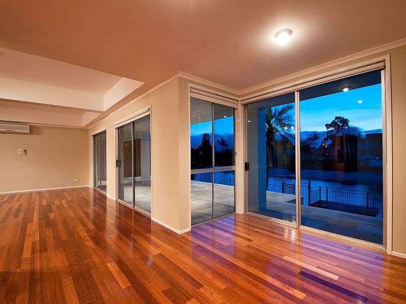 18 Gibraltar Drive, Isle Of Capri QLD 4217, Isle Of Capri - Thumbnail 8