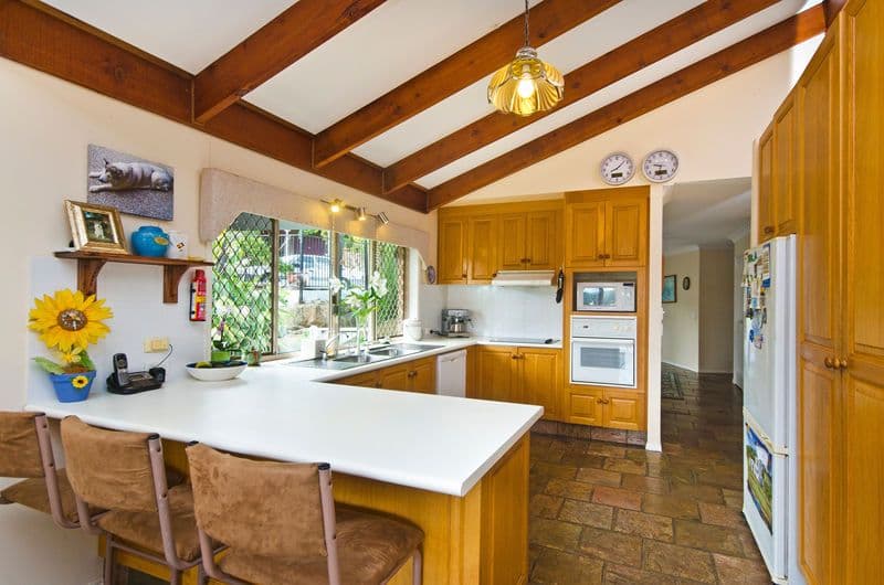 34 Currant Street, ELANORA QLD 4221, Elanora - Thumbnail 3