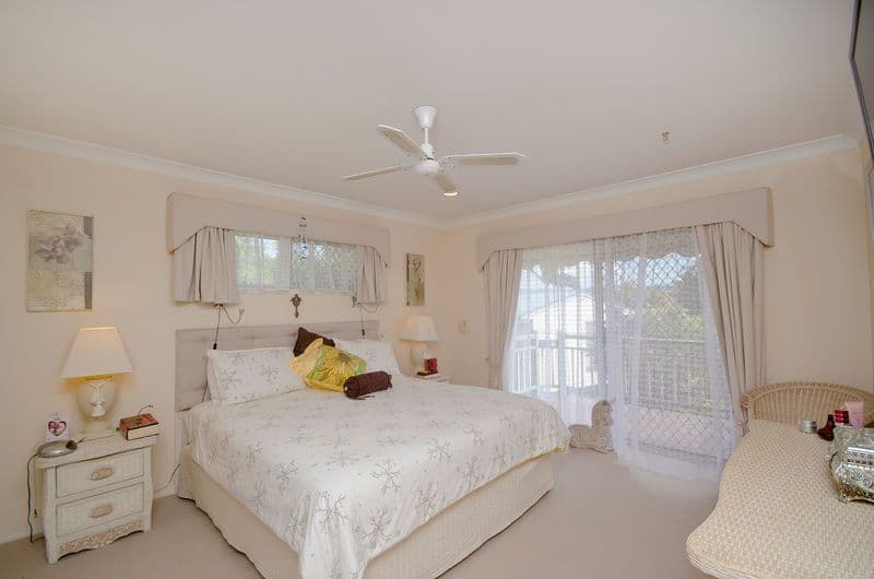 34 Currant Street, ELANORA QLD 4221, Elanora - Thumbnail 6