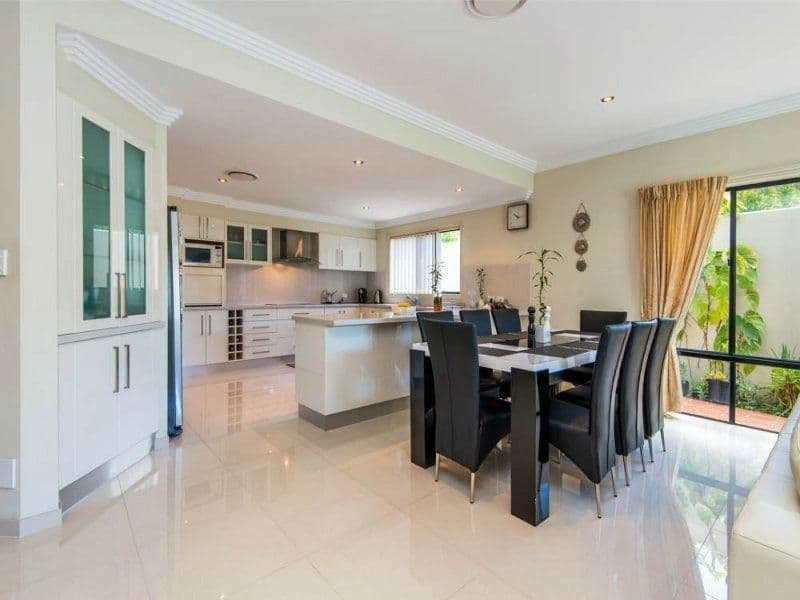 100 Compass Drive, BIGGERA WATERS QLD 4216, Biggera Waters - Thumbnail 6