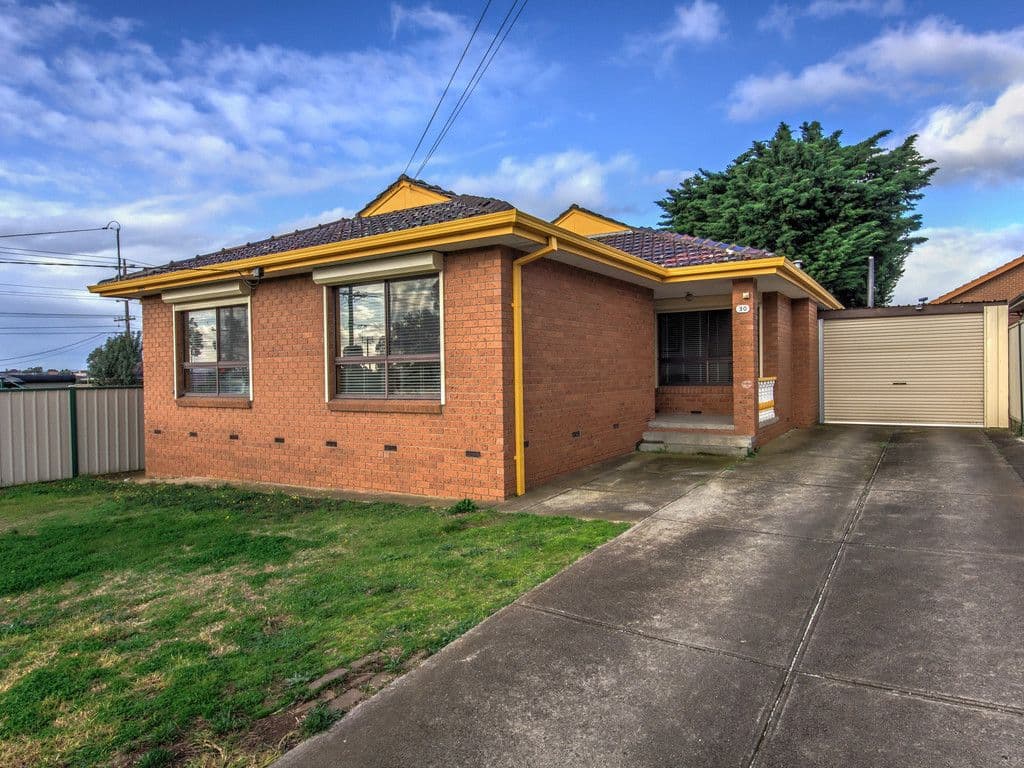 30 Kerrison Avenue, St Albans VIC 3021, St Albans - Image 1