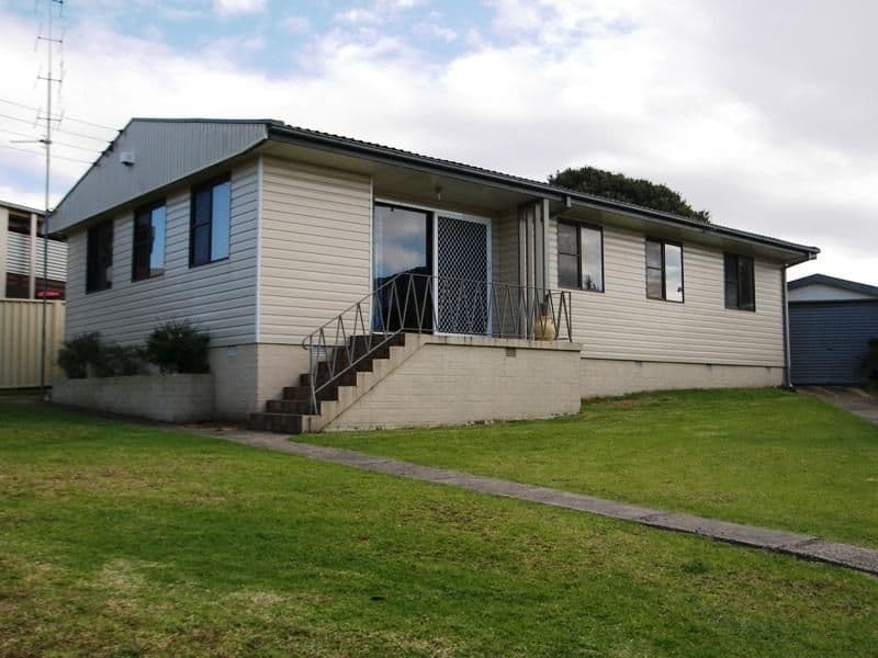5 Scarf Avenue, MOUNT WARRIGAL NSW 2528, Mount Warrigal - Image 1