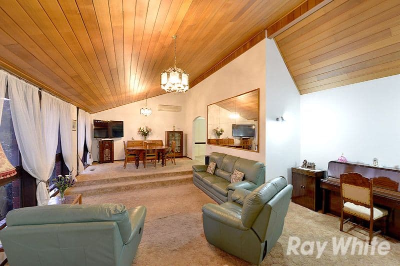 4 Vella Court, Ferntree Gully VIC 3156, Ferntree Gully - Thumbnail 2