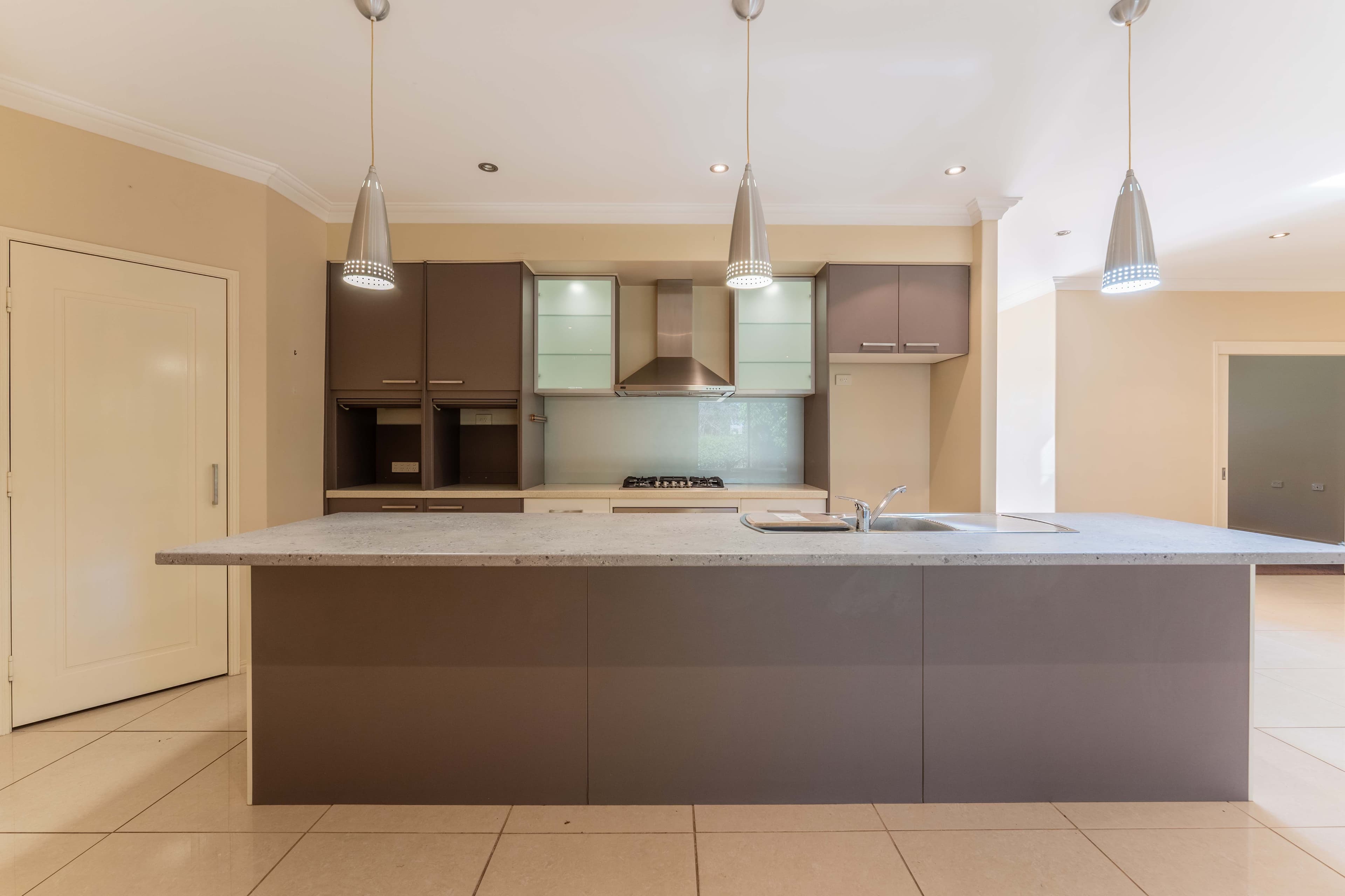 6 Cook Close, Emerald QLD 4720, Emerald - Thumbnail 4