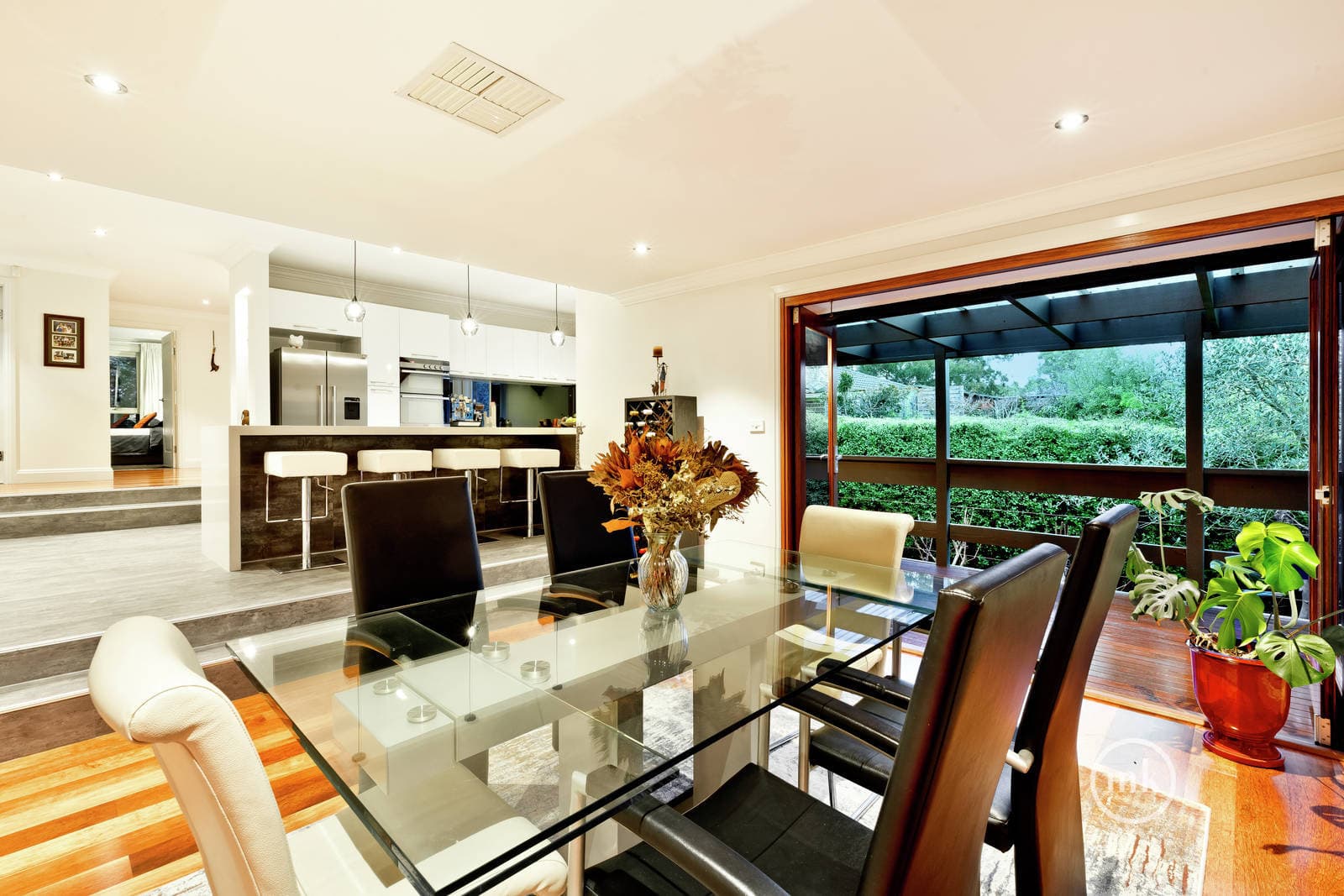 Greensborough, Greensborough - Thumbnail 4
