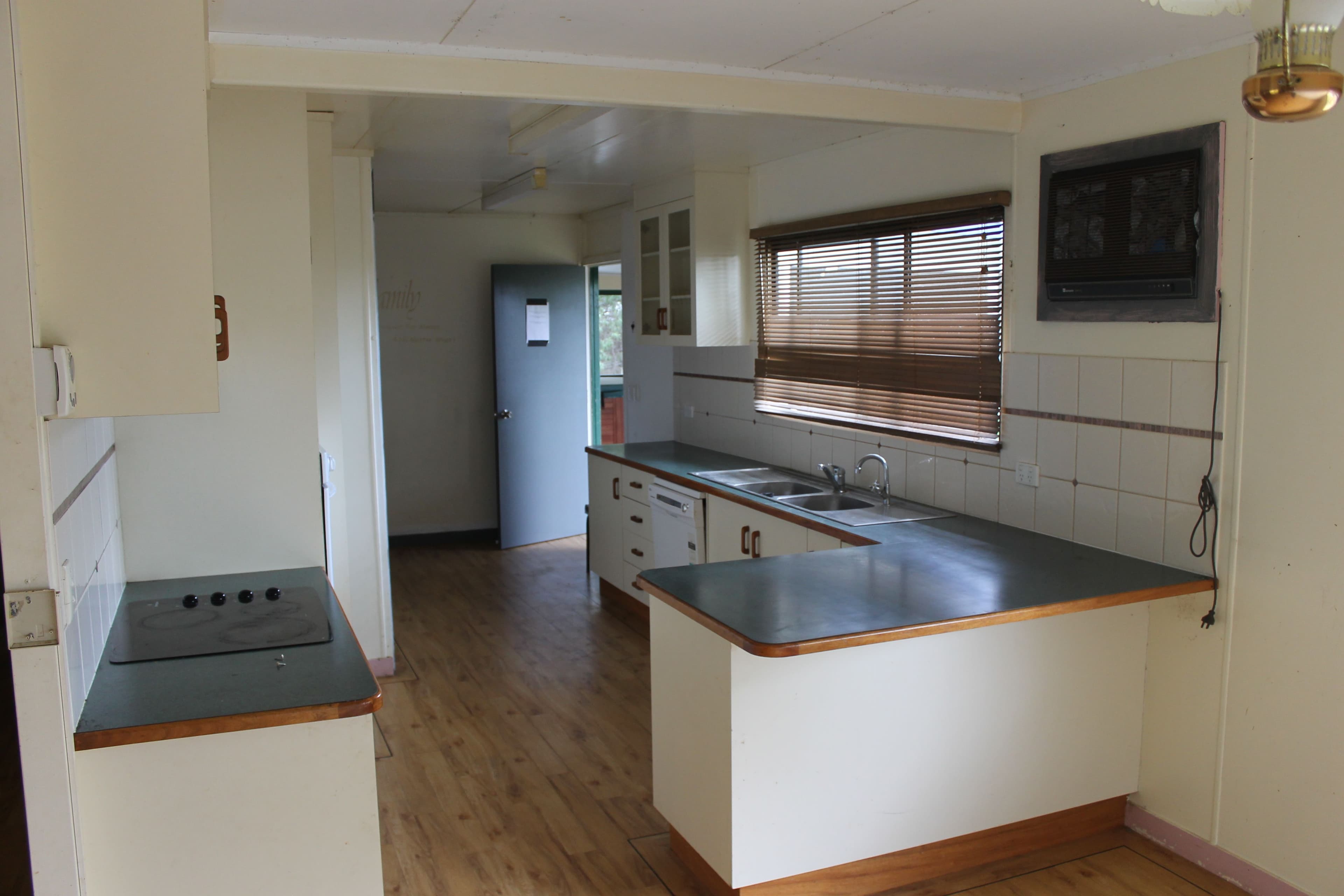 58 Cassidy Street, Bell QLD 4408, Bell - Thumbnail 2