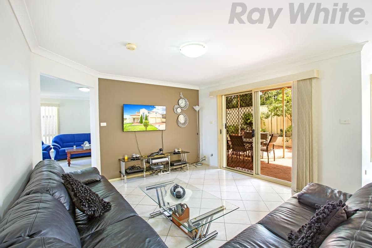 3 Tudor Crescent, Cecil Hills - Thumbnail 3