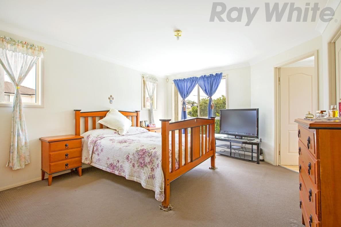 3 Tudor Crescent, Cecil Hills - Thumbnail 6