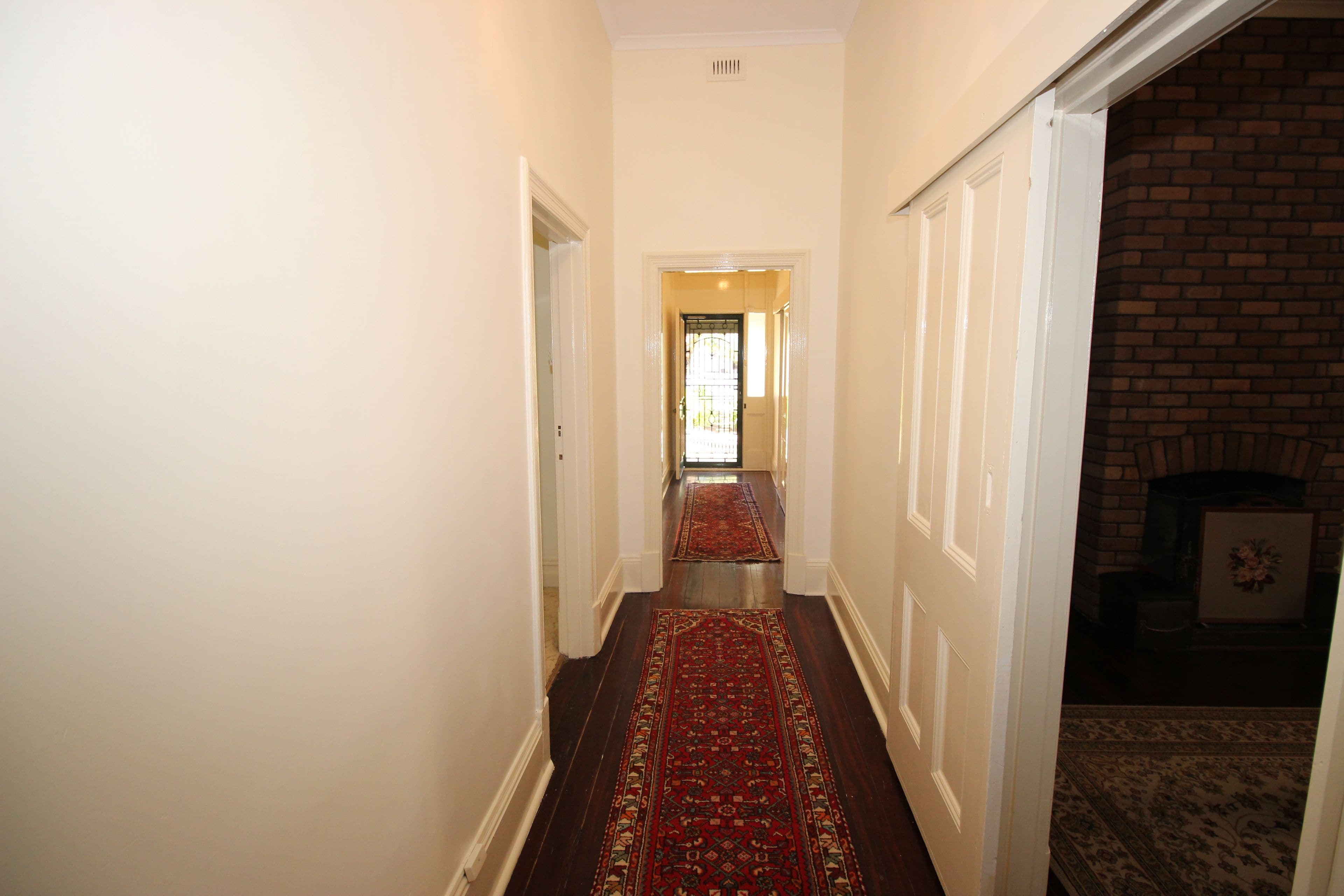 18 Peake Terrace, Waikerie SA 5330, Waikerie - Thumbnail 2