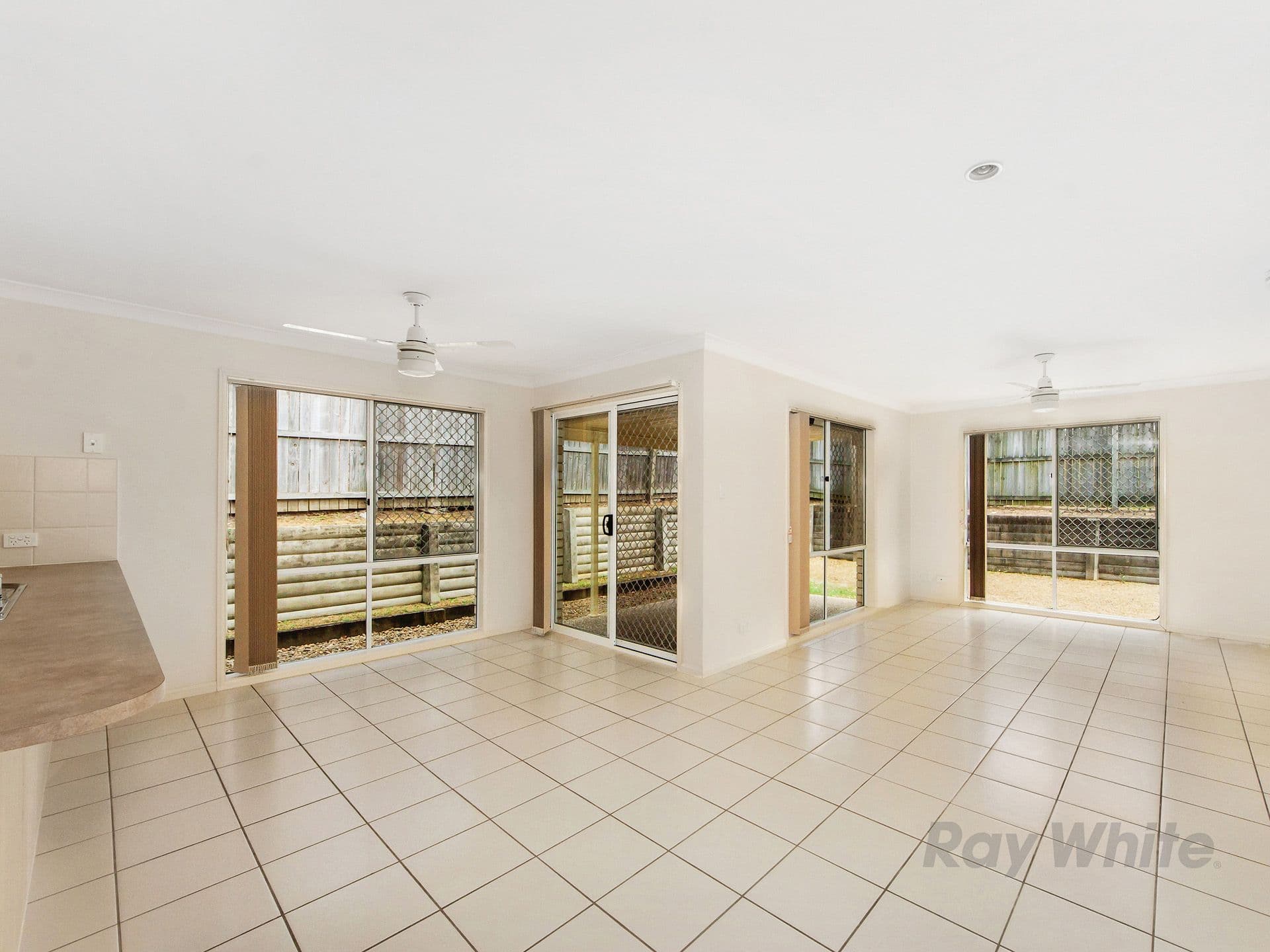 80 Bedivere Drive, Ormeau QLD 4208, Ormeau - Thumbnail 4