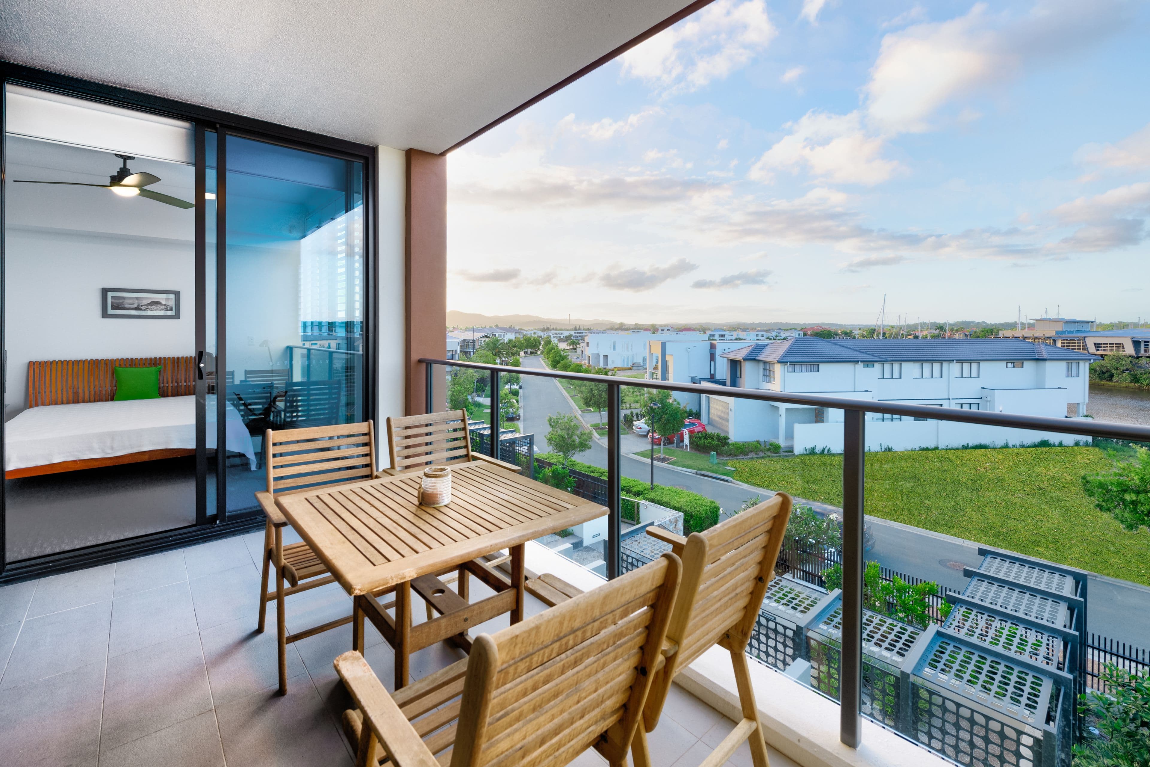 5223 Harbourview Drive, Hope Island QLD 4212, Hope Island - Thumbnail 2
