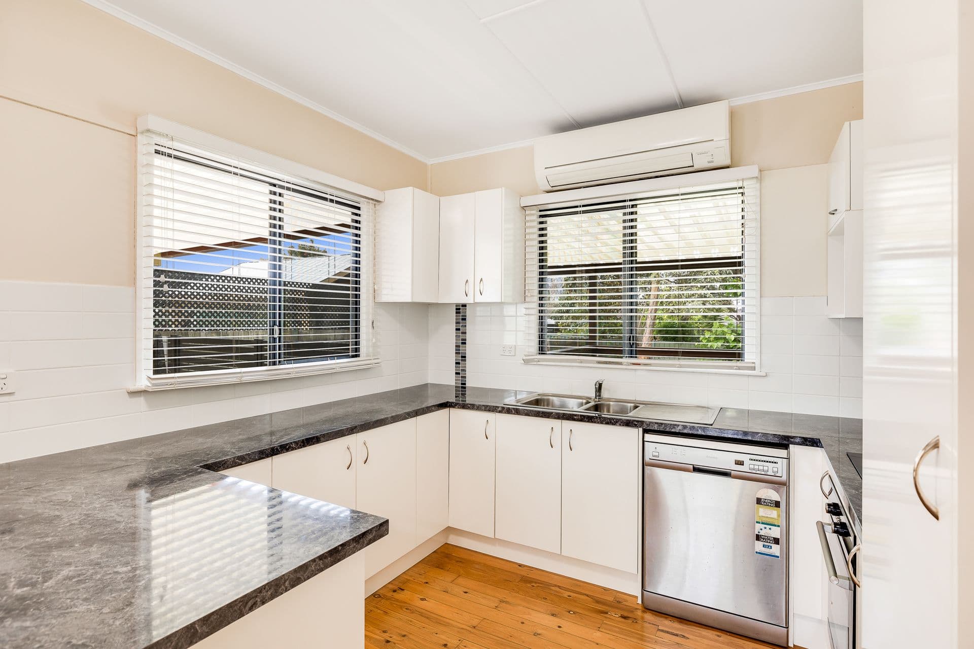 28 McCafferty Street, Wilsonton QLD 4350, Wilsonton - Thumbnail 5