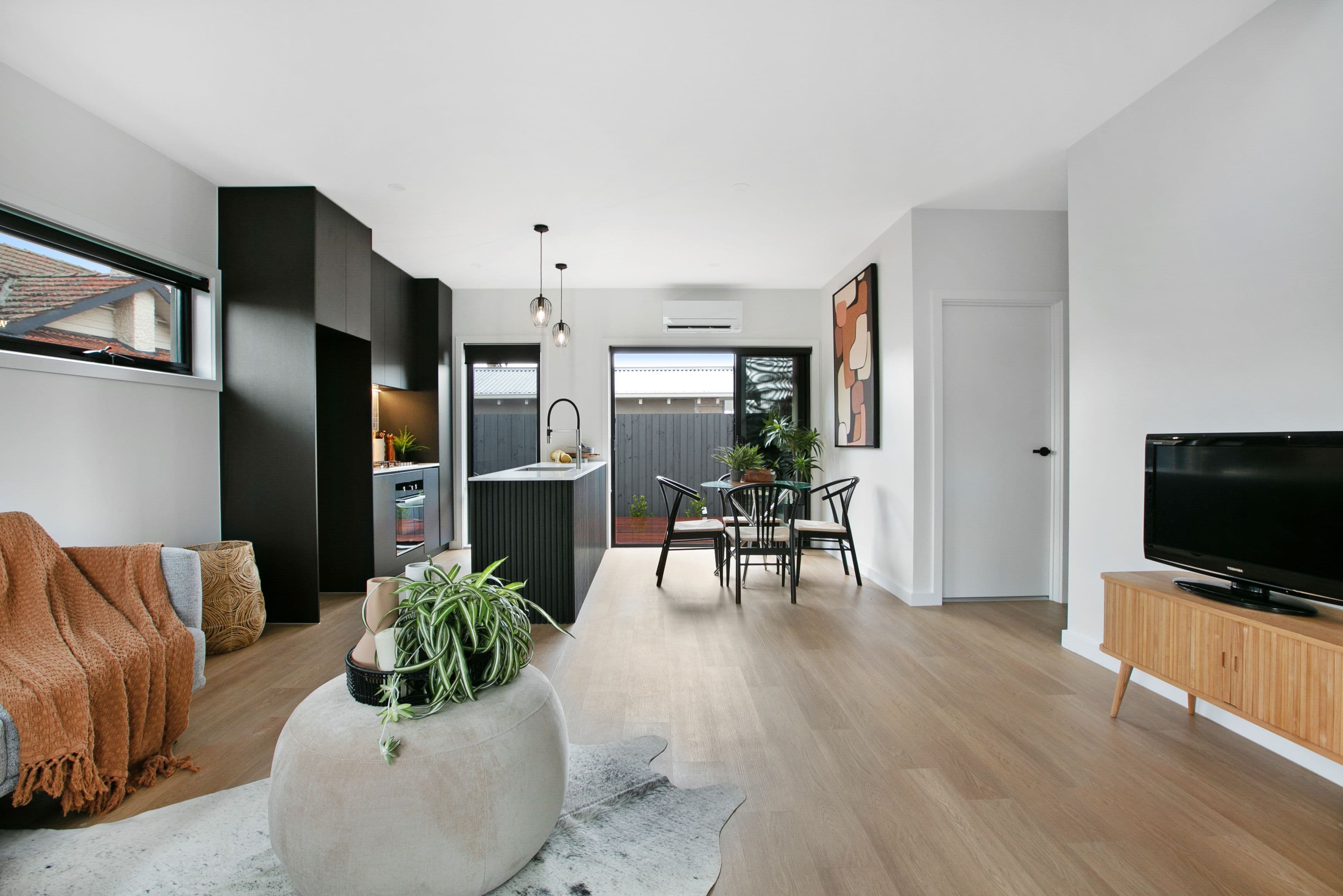 2B Butler Street, Preston VIC 3072, Preston - Thumbnail 2