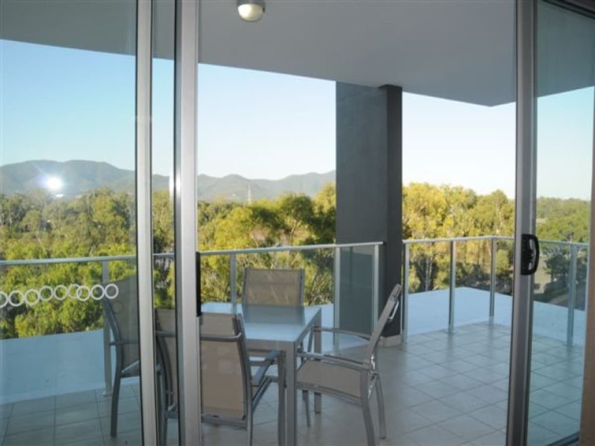 406/102-108 Victoria Parade, Rockhampton QLD, Rockhampton - Thumbnail 3