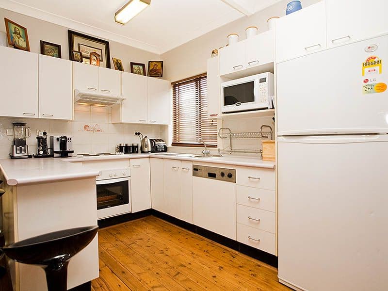 7 Parkland Avenue, PUNCHBOWL NSW 2196, Punchbowl - Thumbnail 3